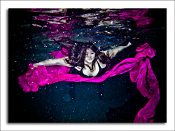 dgmphotography Pricing Page Underwater Portrait Image 2